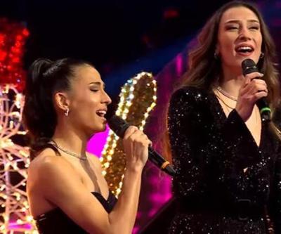Hande Baladın ve Simge Aközün sahnedeki performansları büyüledi