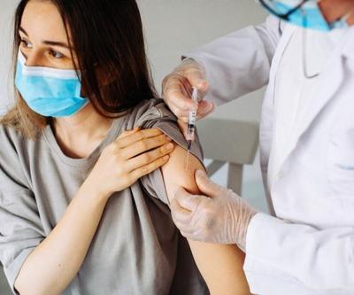 Covid geçirenler ne zaman aşı olur Koronavirüsü yeni atlatan kişiler ne zaman aşı yaptırmalı
