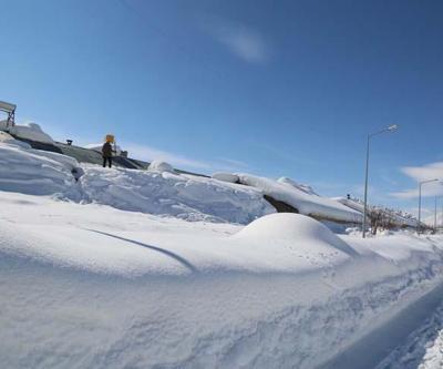 Tunceli’nin Ovacık ilçesi kardan kayboldu