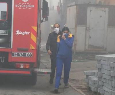 Pendikte geri dönüşüm merkezinde yangın