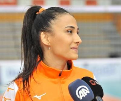 Simge Aköz: Tek amacımız kupayı eve getirmek