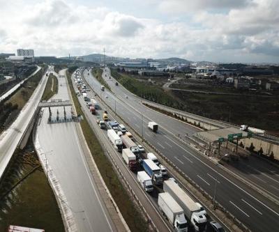 İstanbulda kar önlemleri: Geçişler kontrollü olarak sağlanıyor