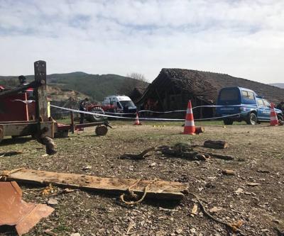 3 aile arasında çıkan kavgada silahlar konuştu: 1 ölü, 2 ağır yaralı