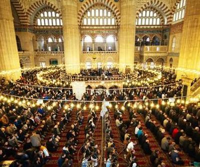 İl il bayram namazı saatleri Diyanet: Ramazan Bayramı namazı saat kaçta