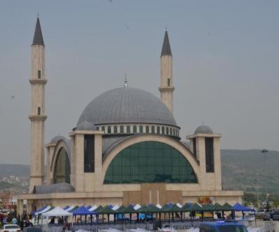 Balıkesir için bayram namazı saati 2 Mayıs 2022 Diyanet Balıkesir bayram namazı vakti Balıkesir Ramazan bayramı namazı kaçta kılınıyor