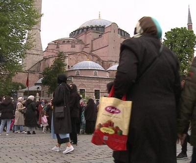 Ayasofyada ziyaretçi rekoru