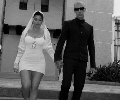 Kourtney Kardashian ve Travis Barker evlendi