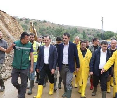 Bakan Kurum, Ankara’da selden etkilenen bölgelerde incelemelerde bulundu