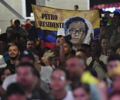 Kolombiyada seçimin galibi Gustavo Petro oldu