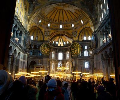 Tarihte ne oldu, Ayasofya hangi kararla camiye dönüştürüldü