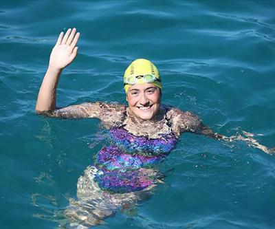 Manş Denizini yüzerek geçti Tarihe adını yazdırdı…