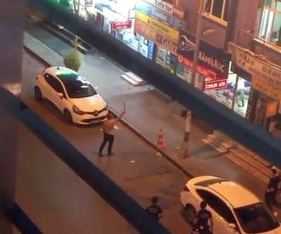 Dehşet dolu anlar: Döner bıçağıyla ortalığı birbirine kattı