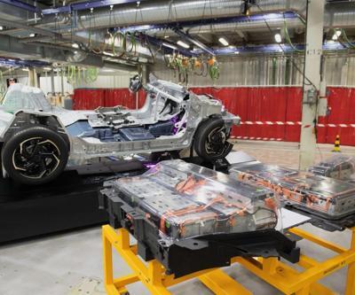 Peugeot tercihini elektrikten yana kullanıyor