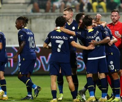 Fenerbahçe gruptan çıkmayı garantiledi