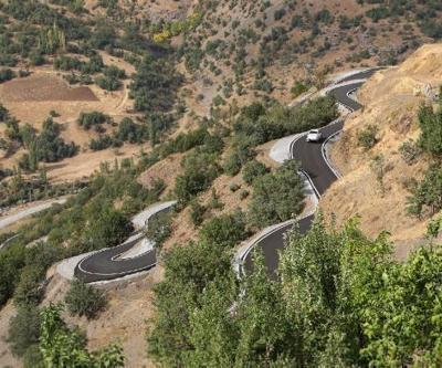 Bahçesaraydaki mahalle yolları asfaltlanıyor