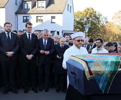 Solingen faciasında 5 evladını kaybetmişti Almanya Mevlüde Anaya ağladı...