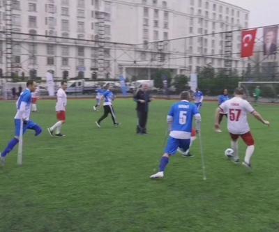 Engelliler günü için farkındalık maçı