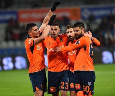 Deniz Türüçten harika gol