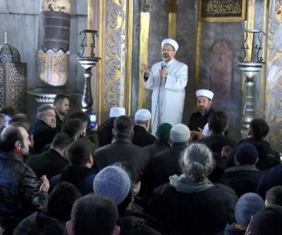 Diyanet İşleri Başkanı Erbaş, Ayasofya Camiinde sabah namazı kıldırdı