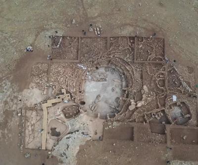 Göbeklitepeyi uzaylılar mı inşa etti