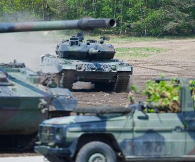 Stoltenbergden Almanyanın tank kararına ilişkin açıklama