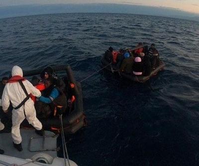 Yunanistan’ın Türk kara sularına ittiği 45 düzensiz göçmen kurtarıldı
