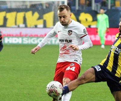 Forması enkazdan çıkan Maxim: Almanyadayım, kulüpteki herkes iyi
