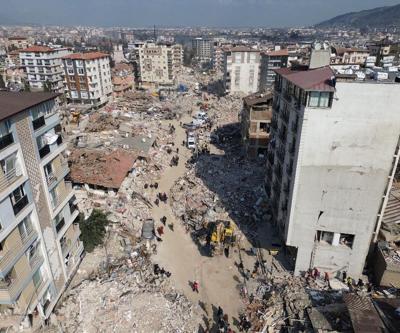 Tüm dünya depremzedeler için seferber oldu: 30 milyon dolar bağış yapıp, sessiz sedasız büyükelçilikten ayrıldı