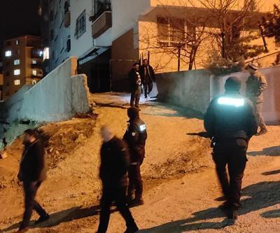 Ankarada deprem paniği: 34 daire boşaltıldı