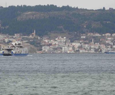 Bozcaada ve Gökçeadaya tüm feribot seferleri iptal edildi