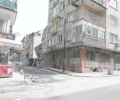 Yıkılan binadan son anda kurtuldu
