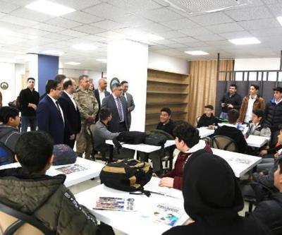 Ergani’de ‘Kitap Kafe’ hizmete açıldı