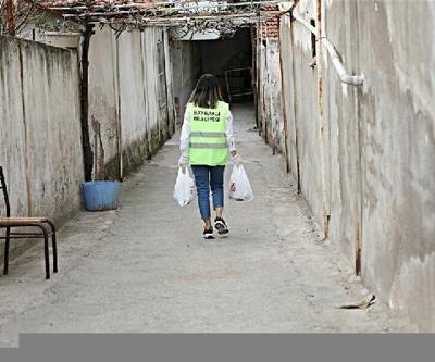 Bayraklı Belediyesinden ramazanda 12 bin kişiye iftar yemeği