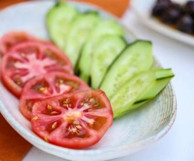 Domates ve salatalıkta büyük tehlike Eğer böyle görünüyorsa sakın yemeyin