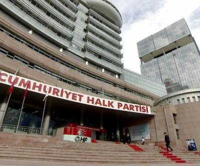 CHPde kavgalı geçen liste gecesi Yüksek tansiyon yumruklu kavgalara yol açtı