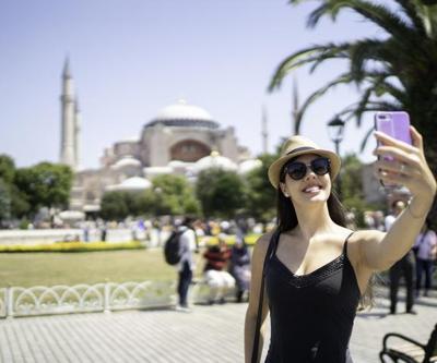Turizm geliri ilk çeyrekte yüzde 32,3 arttı