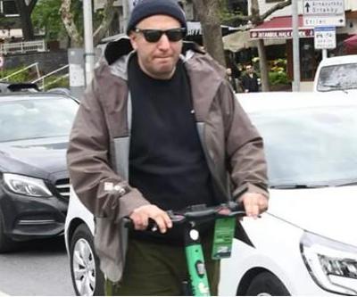 Serkan Keskin scooter’la trafikte