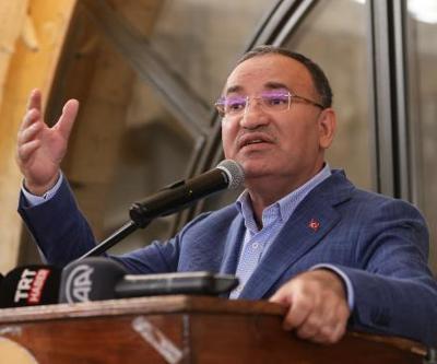 Bakan Bozdağ: Ona yapılan linçleri lanetliyorum