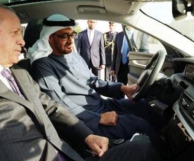 Cumhurbaşkanı Erdoğanın BAE Devlet Başkanı ile görüşmesinde Togg sürprizi