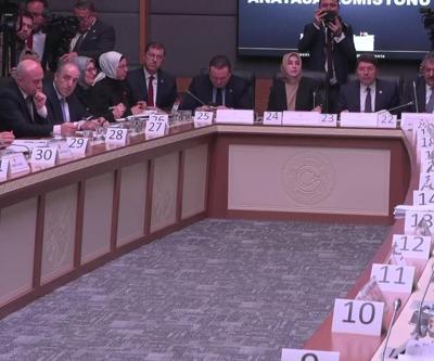 Başörtüsüne anayasal güvence: Muhalefet destek verecek mi
