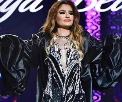 Derya Bedavacı ve kızı deniz ve güneşin tadını çıkardılar