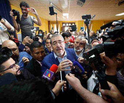 Guatemalanın yeni devlet başkanı Bernardo Arevalo oldu