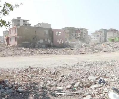 Deprem bölgesinde çalışmalar sürüyor