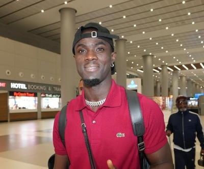 Eric Bailly İstanbula geldi