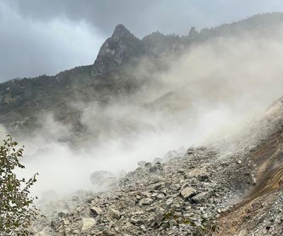 Taş ocağında heyelan böyle geldi
