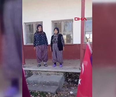 Çocukken ezberledikleri şiirlerle Cumhuriyeti kutladılar