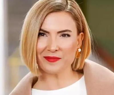 Şebnem Dönmez sokak stiliyle dikkat çekti