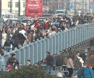 Eminönünde yılbaşı alışverişi yoğunluğu