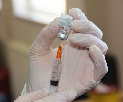 HPV aşısı rahim ağzı kanserinden koruyor Rahim ağzı kanseri ile ilgili merak edilenler