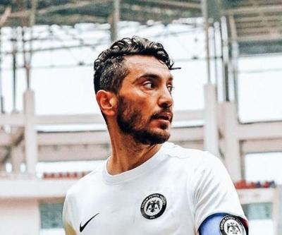 Çorum FKda Murat Yıldırım hem futbolu bıraktı hem de hisselerini devretti